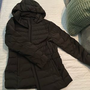 Dark olive green light puffer